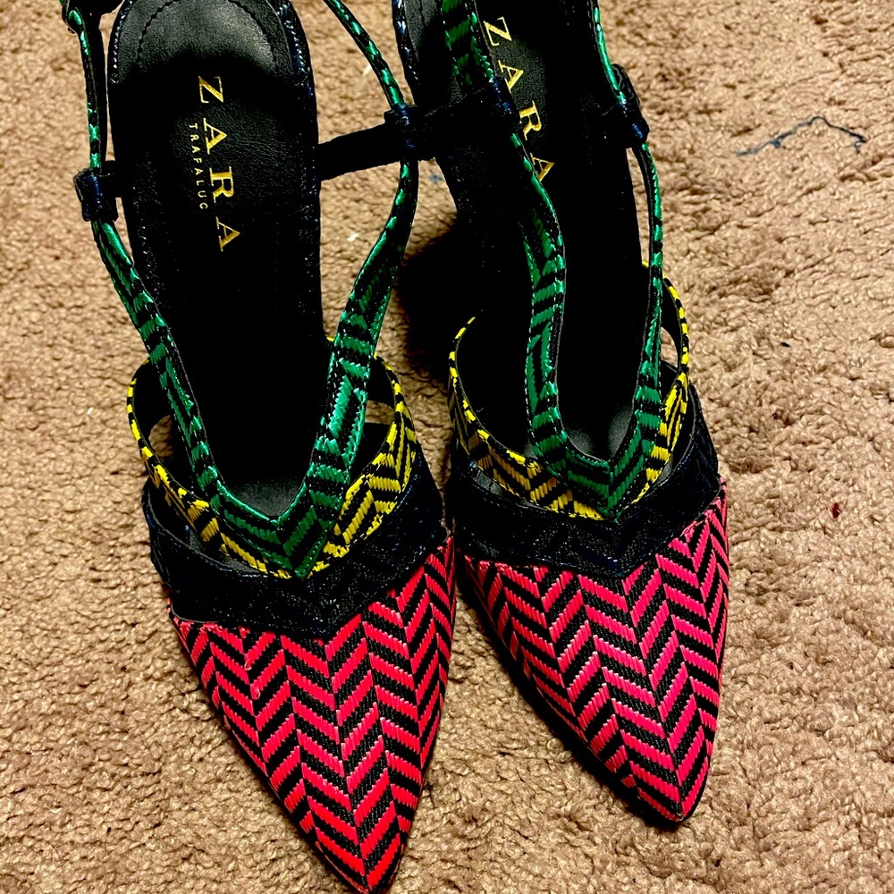 Zara Trafaluc multi colored slingbacks size 40